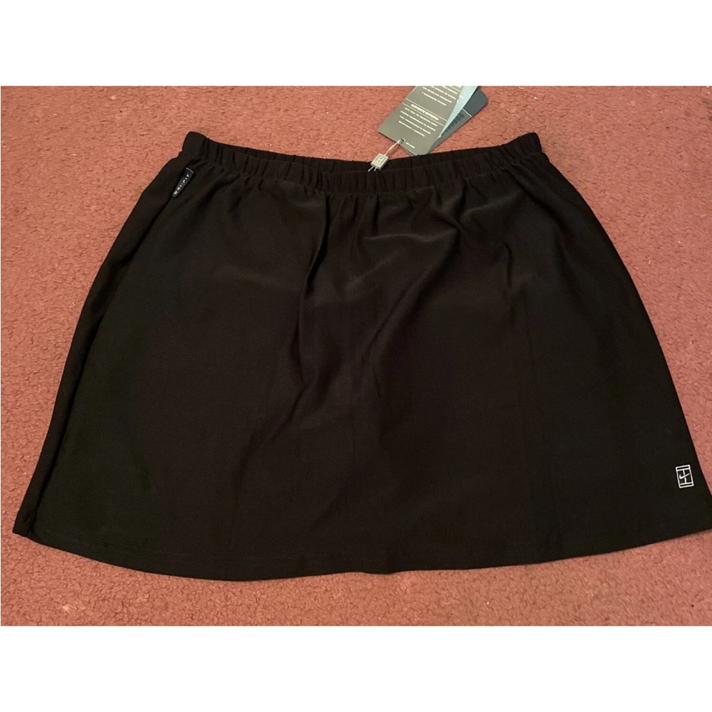 Nike Dri-Fit Women's L(12-14) Black Skort. NWT
